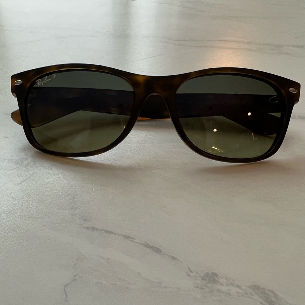 Ray-Ban Polarized - Tortoise Shell